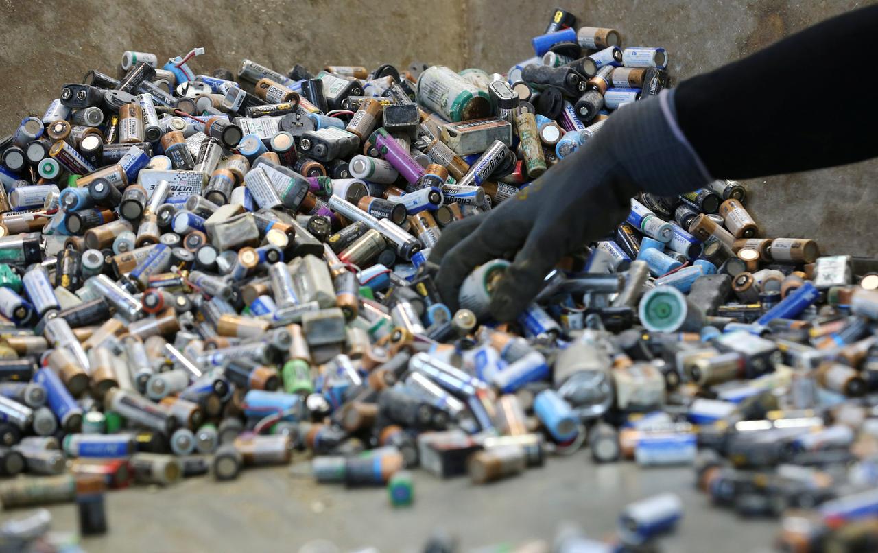 锂电池回收产能过剩局面或持续到年底