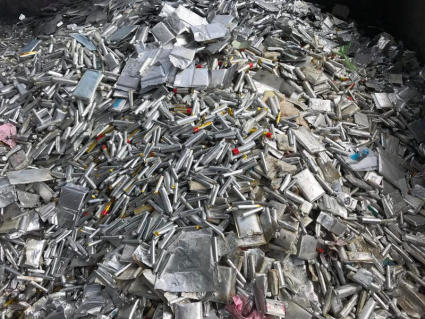 废旧锂电池原料