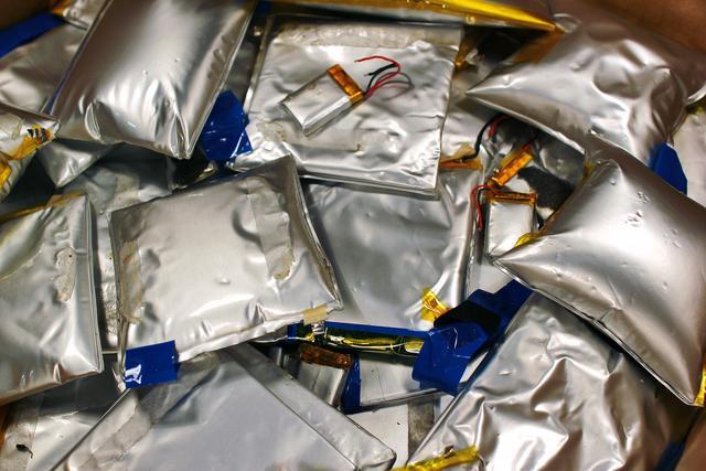 锂电池热解处理设备，去除锂电池电解液