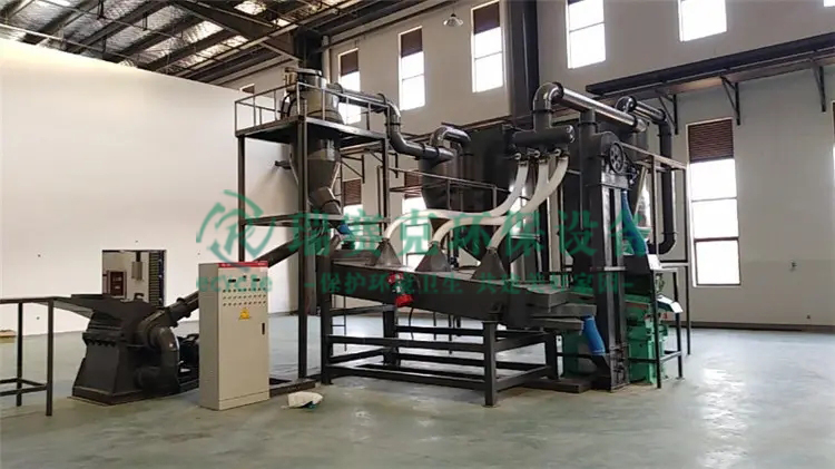 如何有效地回收利用好新能源汽车电池-锂电池回收处理设备