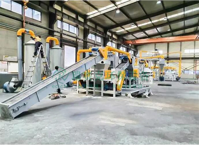 废旧锂电池如何回收利用？锂电池回收设备可更大化利用报废锂电池